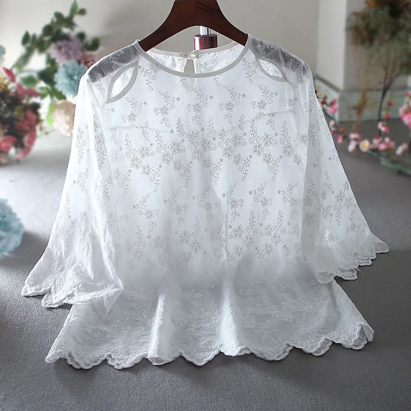 

SuperAen 2022 Three Quarter Cotton Hemp Thorn Embroidery Loose Thin O Neck White Shirt Blouse Women Summer