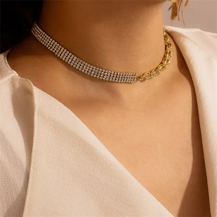 

European And American Style Collar Short Niche Design Clavicle Chain Retro Fashion Necklace 2022 Trendy Fashion Necklaces