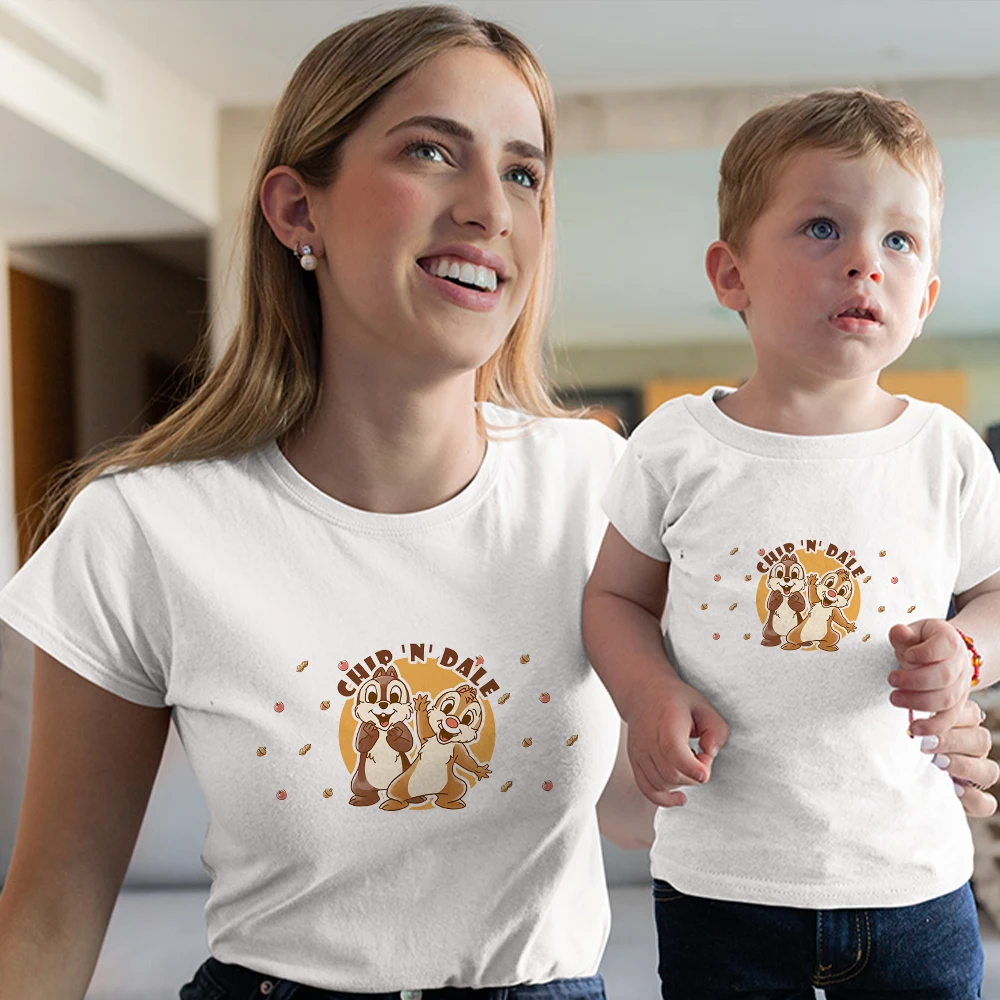 

Disney Family T-Shirt Chip 'n' Dale Clothes Mom and Daughter Equal Cute T Shirts for Girl Summer 2022 Short Sleeve Boy White Top