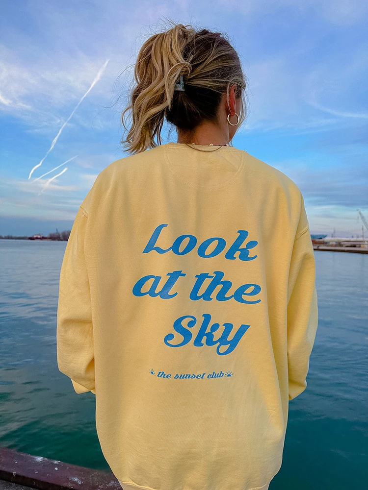 

Женские пуловеры с длинным рукавом, с надписью «Look At The Sky»