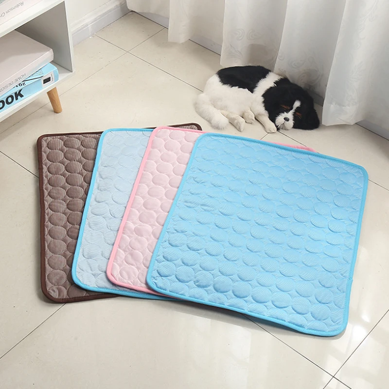 

Summer Cooling Mat for Dogs Cats Kennel Mat Breathable Washable Pet Crate Pad Cusion Sleep Mat Pet Self Cooling Pet Beds Mat