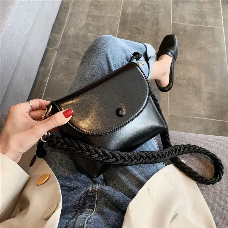 Women's 2022 New Korean Versatile Messenger Bag Ins Fashion Shoulder Bag сумки дешевые  Hand Bags for Women
