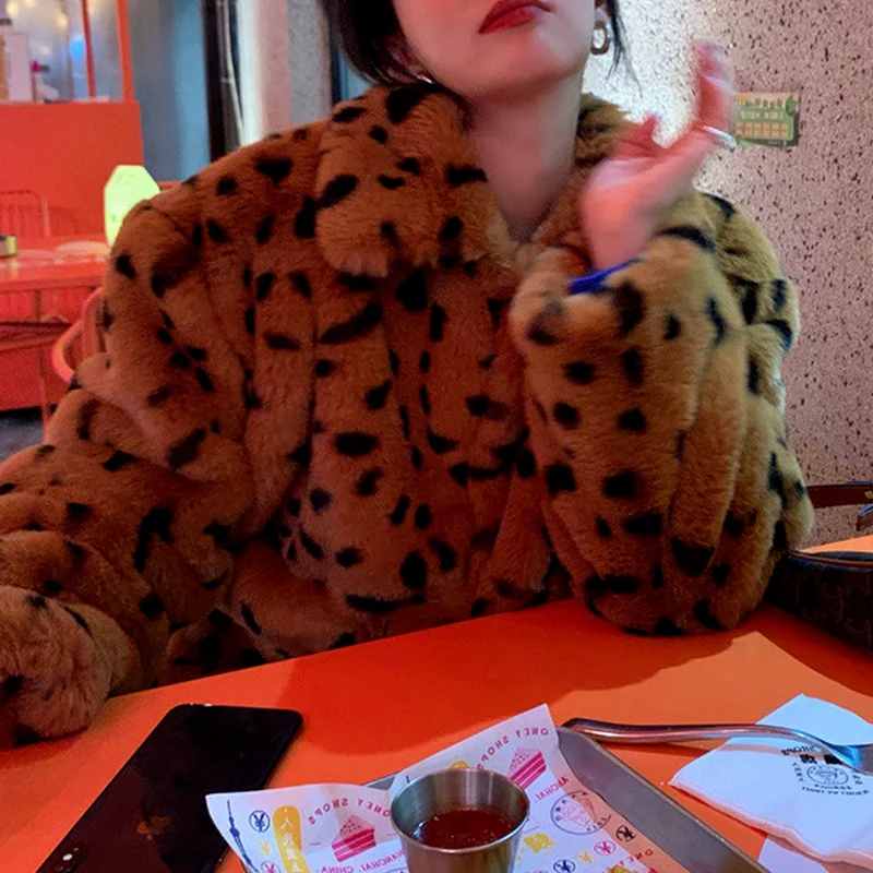 Harajuku Plush Winter Clothes New Faux Fur Leopard Print Fur Coat Fur One Female Furry Cardigan Coat Lamb Hair Fur Jacket Women