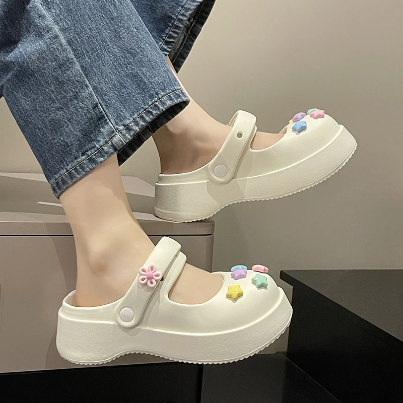 

2023 Women's Slippers Color Pentagram Black Slippers Thick Bottom Anti Slip Crocs Shoes Garden Shoes Purple Women shoes