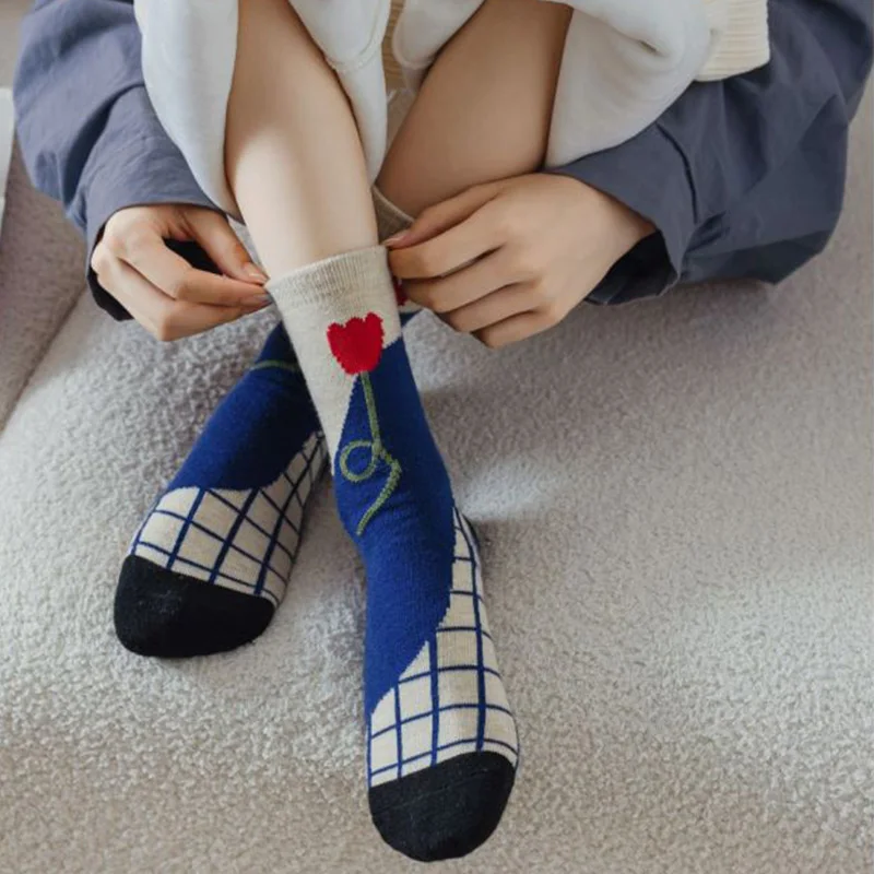 5 Pairs Winter Keep Warm Women Socks Fashion Cashmere Thicken Cycling Socks Flowers Kawaii Wool Socken College Style Sweet Soft