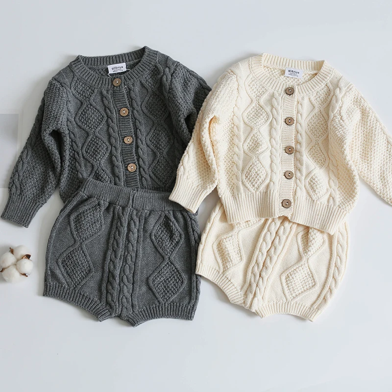 

Toddler Girls Boys Suit Autumn Winter Children Clothing Boys Girls Baby Knit Sweater Cardigan + Shorts Suit Baby Clothes Suit