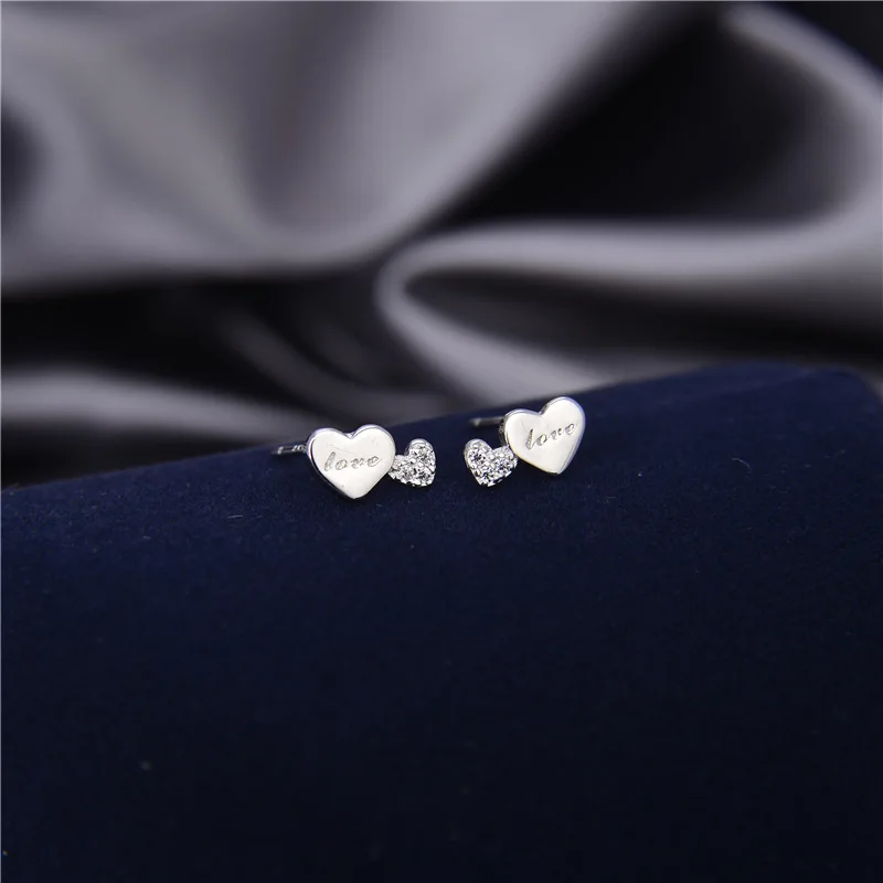 

S925 Sterling Silver LOVE ear studs Valentine's Day present