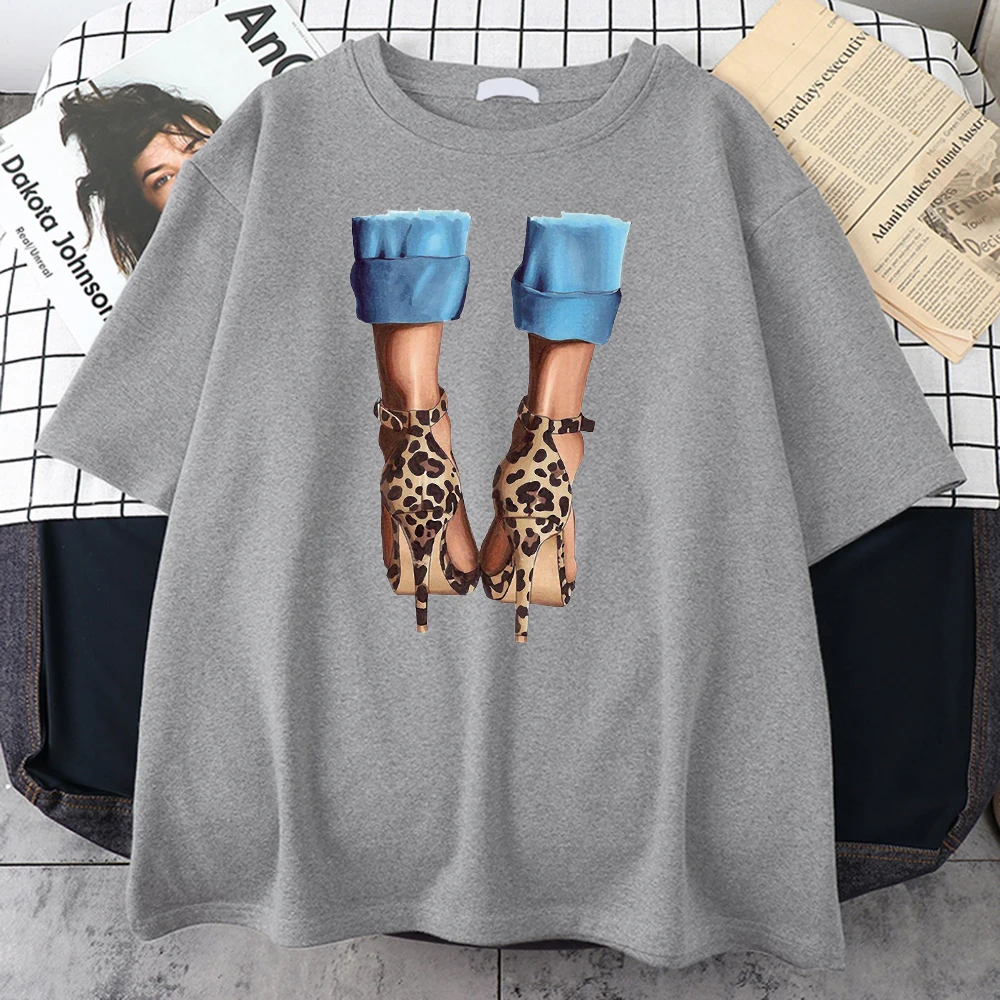 

Футболка мужская оверсайз с леопардовым принтом, модная дышащая футболка на высоком каблуке, с обычным рукавом