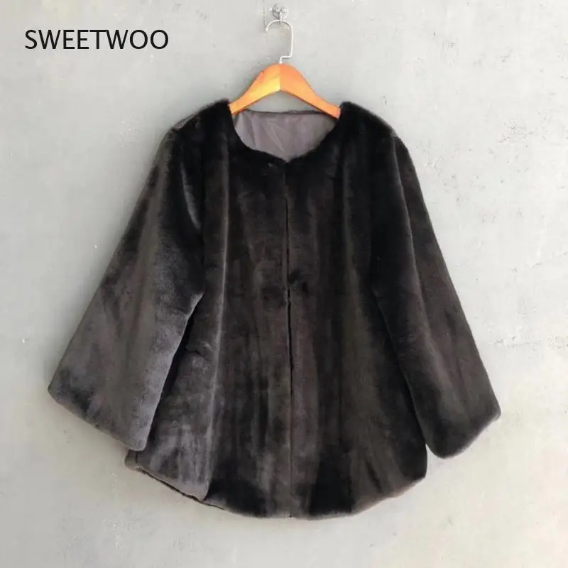Winter Office Ladies Faux Fur Overcoat Solid Color Minimalist Simple Korean Style Loose Fur Coats Women Warm Outwear Fleece 2022