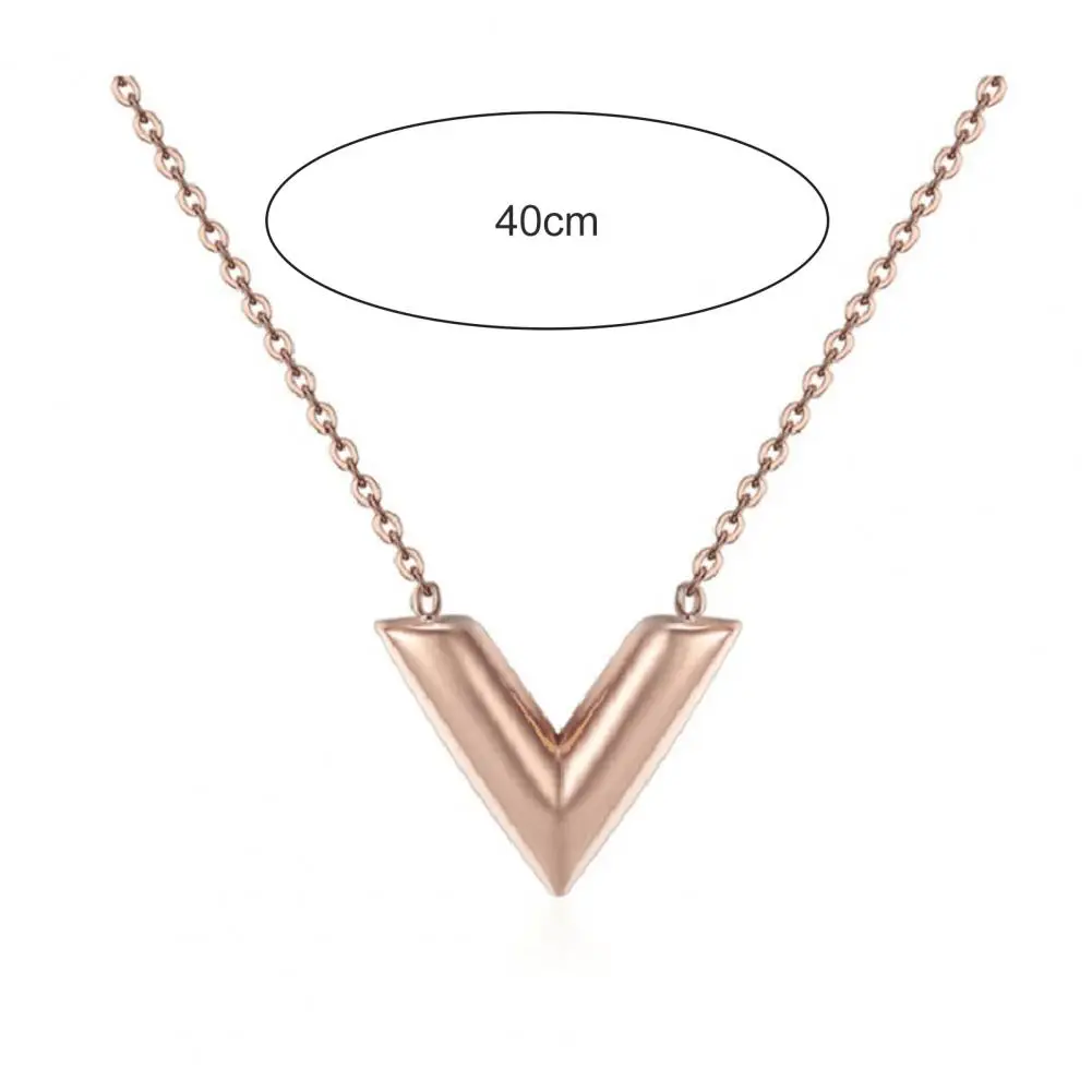 Женское изящное ожерелье с подвеской в виде буквы V для повседневной носки |