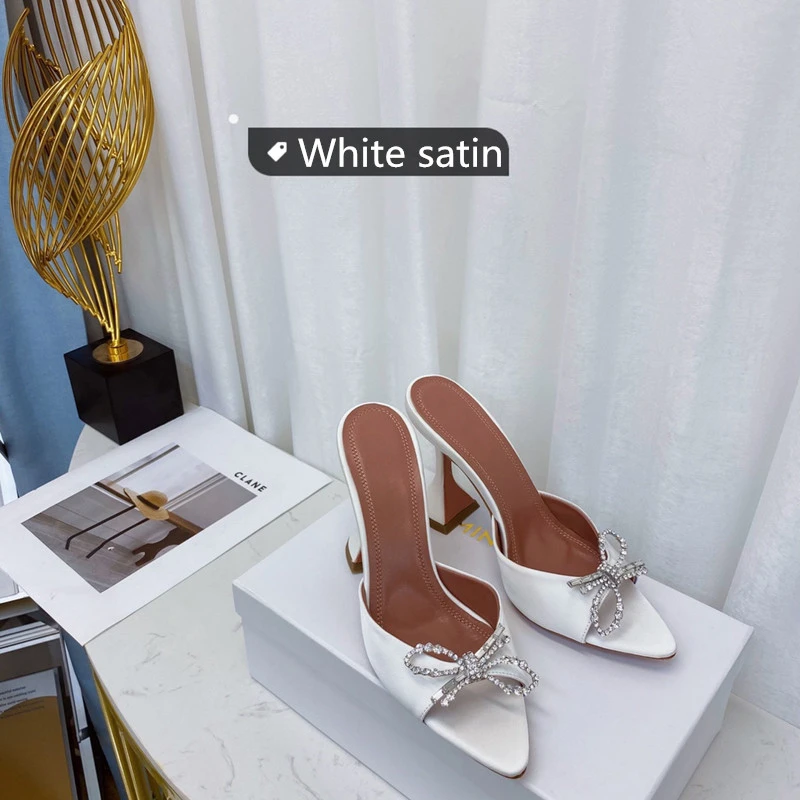 2022 summer new style European and American ladies high-heeled sandals. Bow diamond buckle decoration