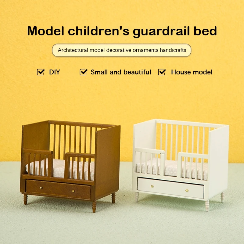 Двойная кровать для кукольного домика