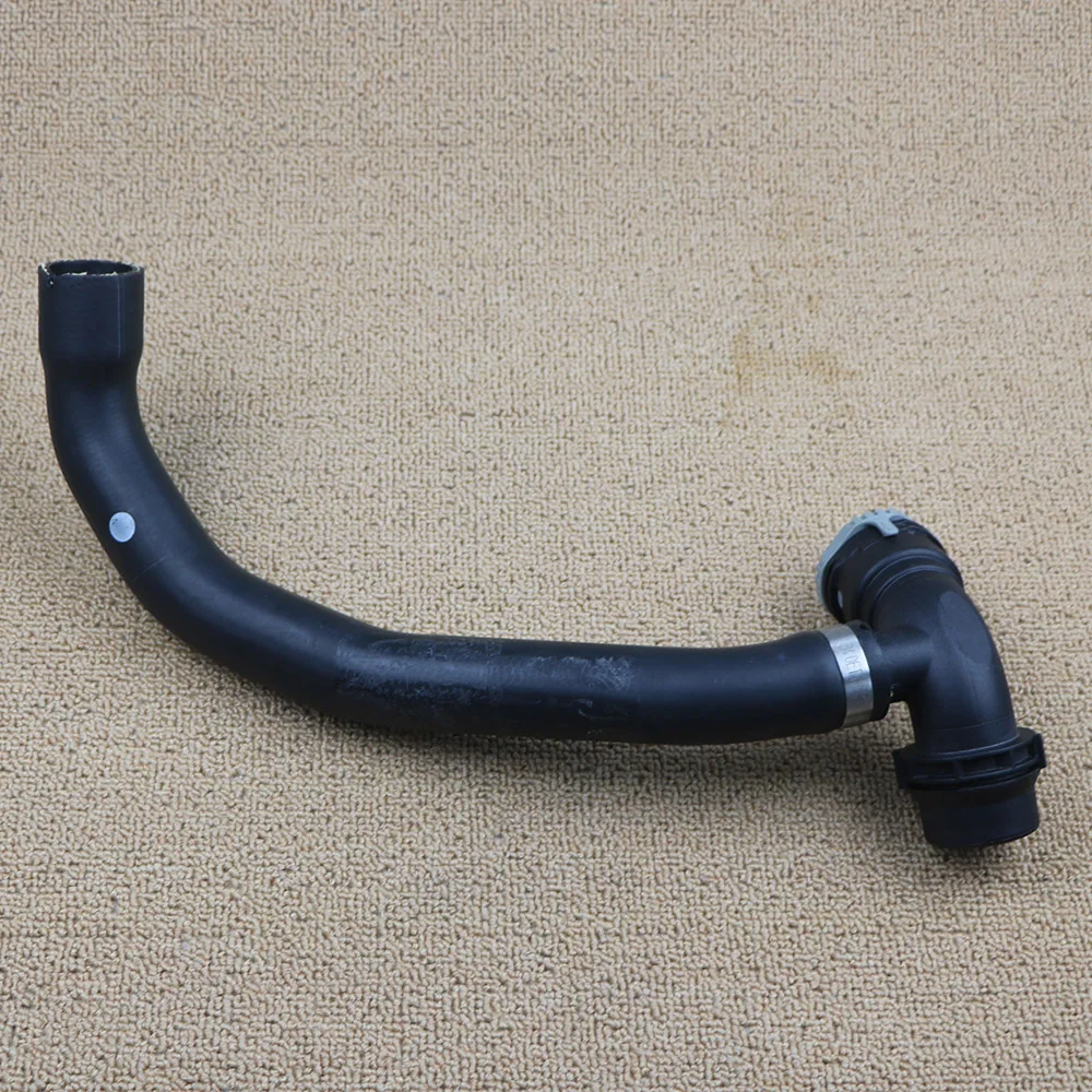 

FOR VOLVO S80 S60 XC60 XC90 XC70 V70 Connector To Pipe Lower 3.2L L6 30774513 Cooling-Coolant Hose Heater Return car