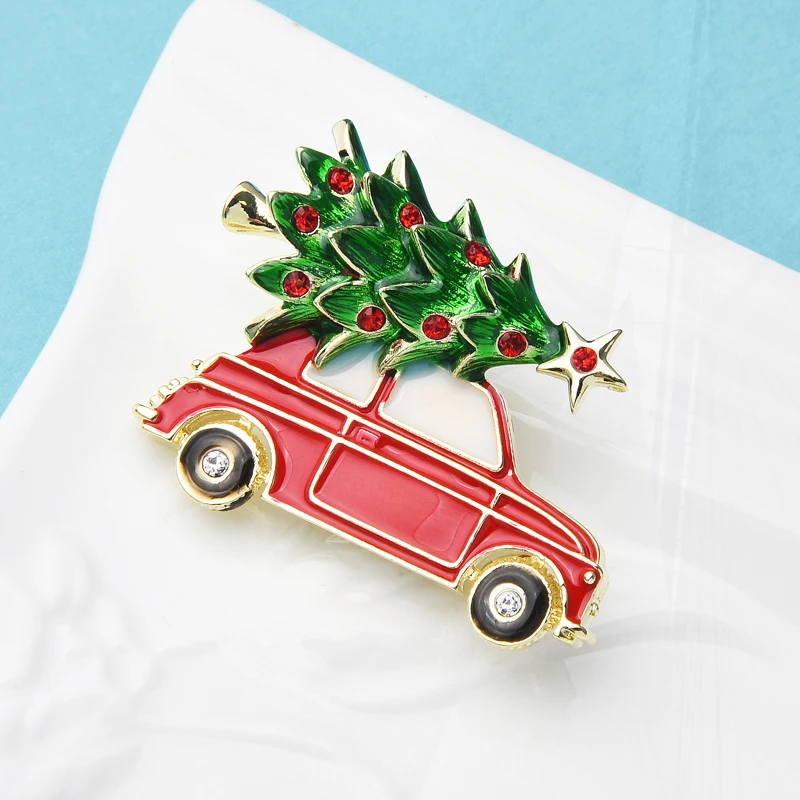 Женская эмалированная брошь в виде рождественской елки