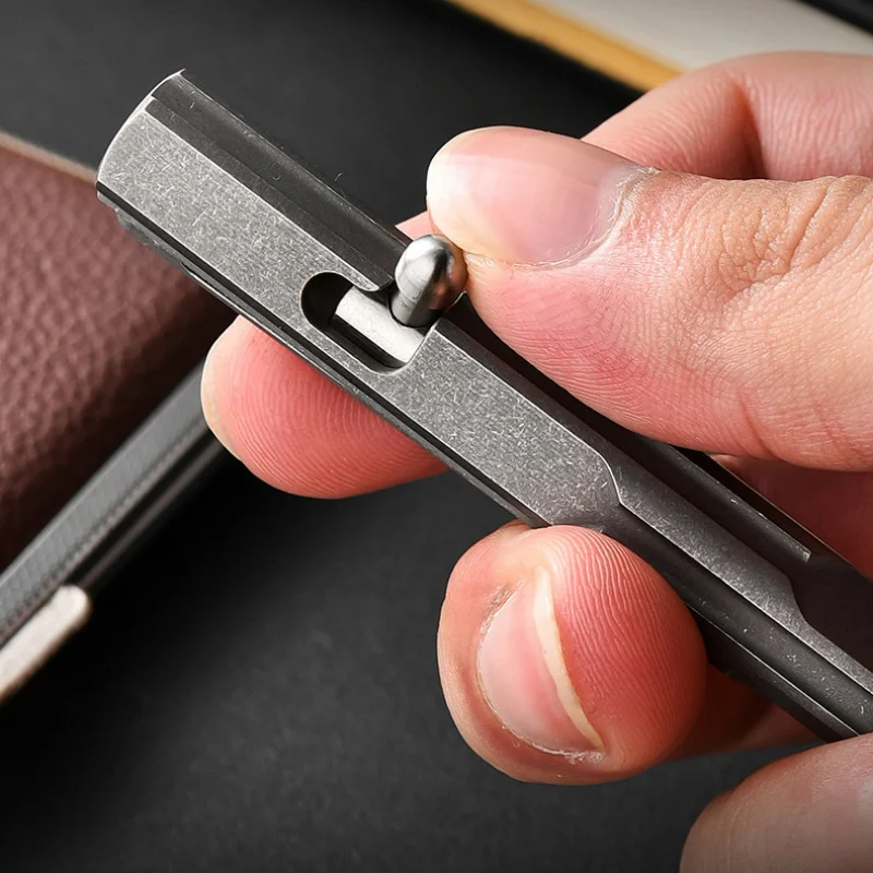 Тактическая ручка из титанового сплава