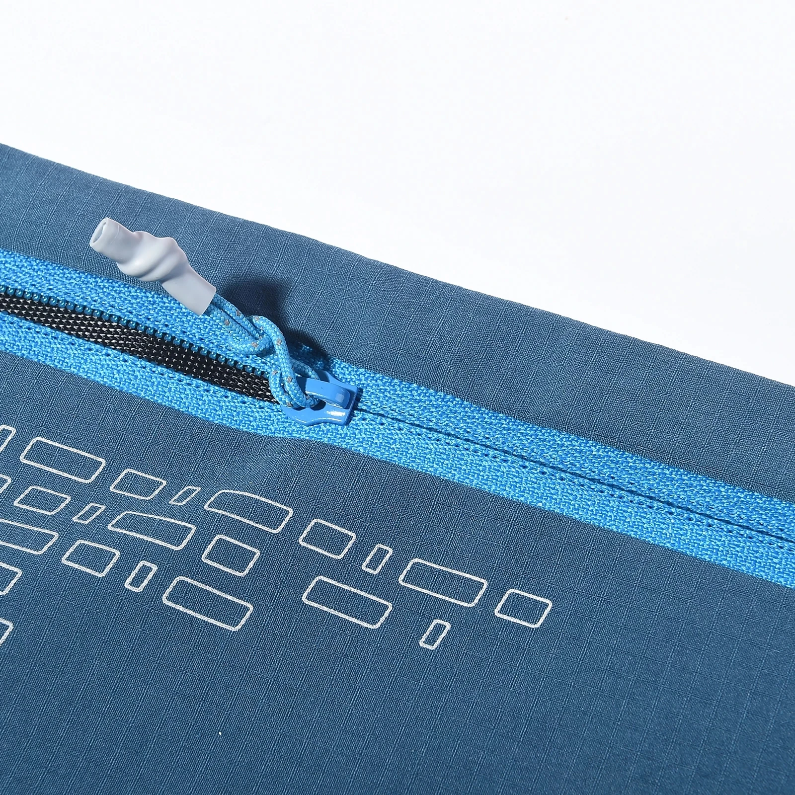 AONIJIE Sports Waist Bag Men Women Fanny Packs Gym Jogging Running Belt Bags Money Travelling Mountaineering Mobile Phone Bag