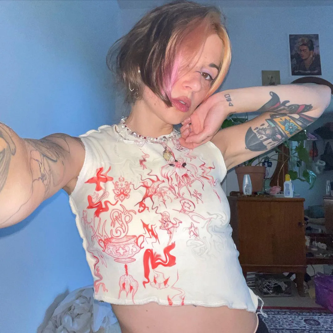 

Коллекция 2022 года, бархатный жилет с персонализированным принтом для девушек, утягивающий гриб, тонкий короткий топ, Универсальный Ночной к...