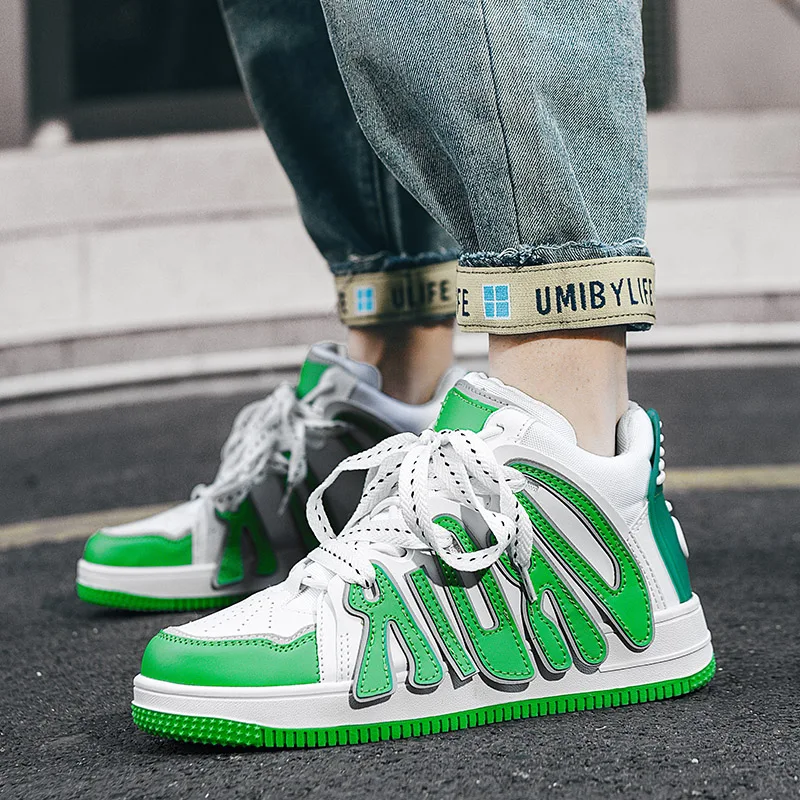 Uninsex Shoes Men Skatebord Shoes Women High-top Couple Skatebording Shoes Designer Comfortable Walking Leather Casual Sneakers