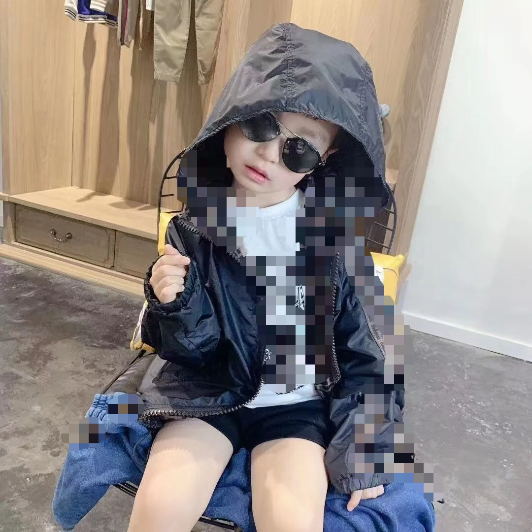 Новый детский кардиган куртка на молнии с капюшоном плащ осень 2024 новинка для