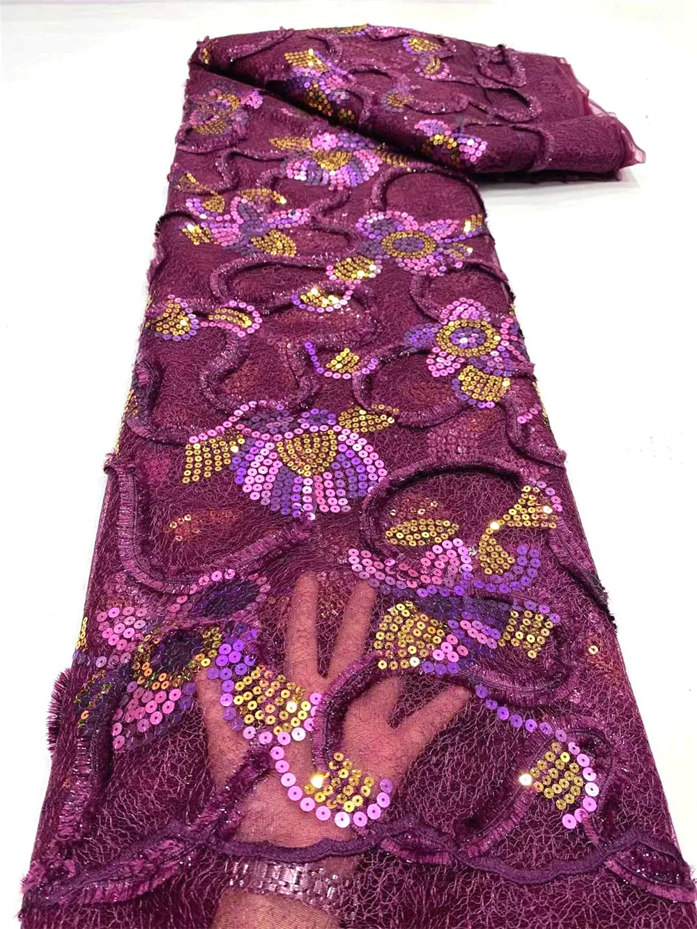 Ткань-сетка с блестками и вышивкой 5 ярдов |