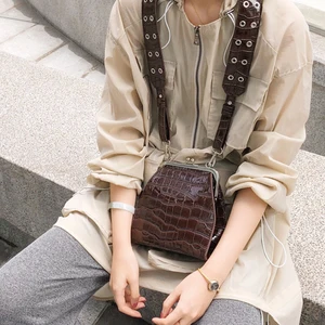 vintage crocodile pattern messenger bags women luxury alligator shoulder crossbody bags designer pu leather women flap bag purse free global shipping