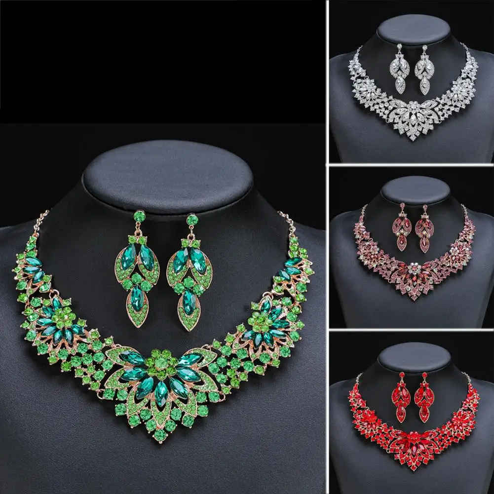 

Dazzling Green Crystal Jewelry Set for Women Elegant Wedding Party Accessories with Exquisite Gift of Stud Earrings Necklace