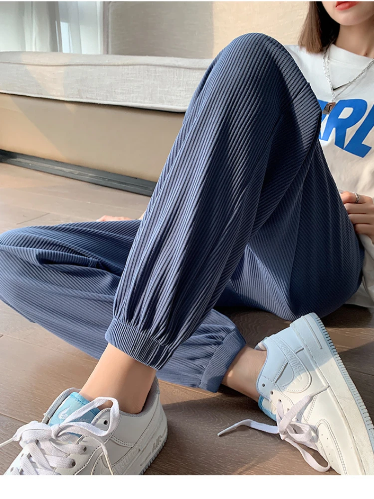 

Spring/summer 2023 New Ice Silk Chiffon Pants Women High Waist Drop Feeling Loose-fitting Lantern Pant Casual Blue White Pants