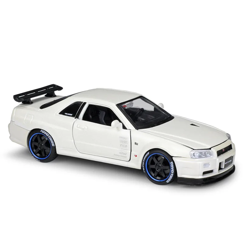 

Коллекционная модель автомобиля Maisto 1:24 Nissan Skyline GT-R R34 из сплава, коллекционные игрушки, миниатюрное сувенирное украшение для офиса и дома