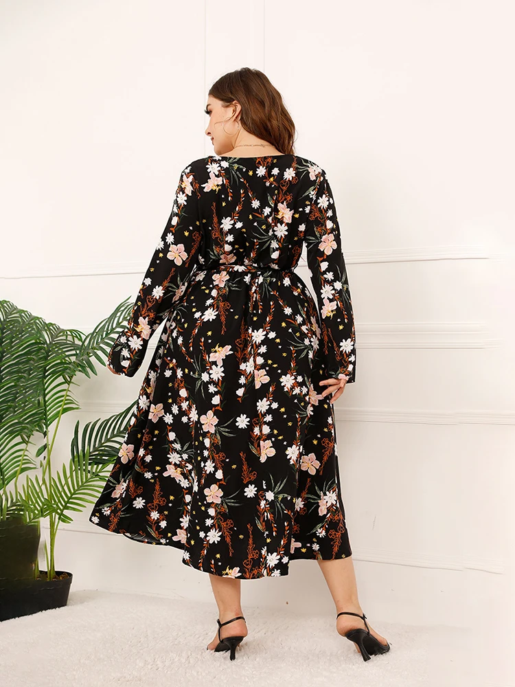 Рисунок 6 - Женское вечернее платье с длинным рукавом