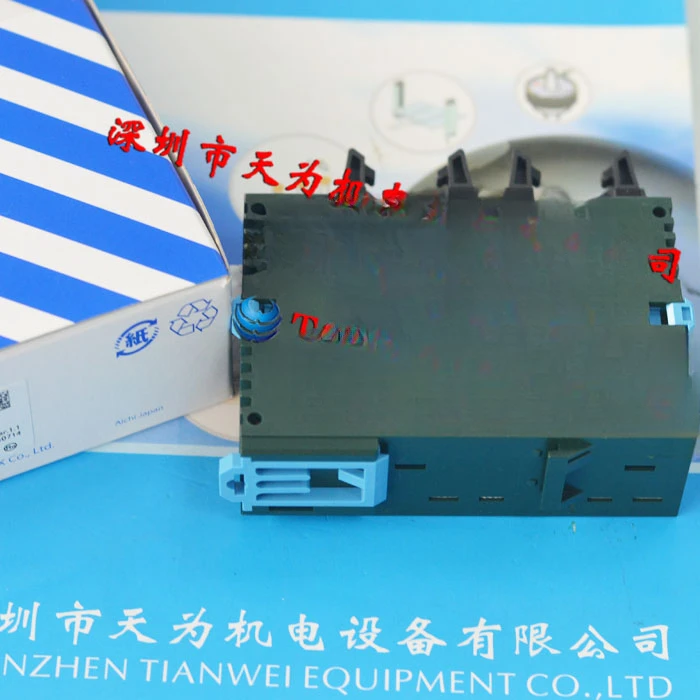 [Новый оригинальный] блок управления PLC AFP0RC32T FP0R-C32T