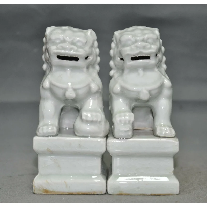 

China Blanc De Chine Wealth Exorcism Animal Lion Foo Dog Guard Pair