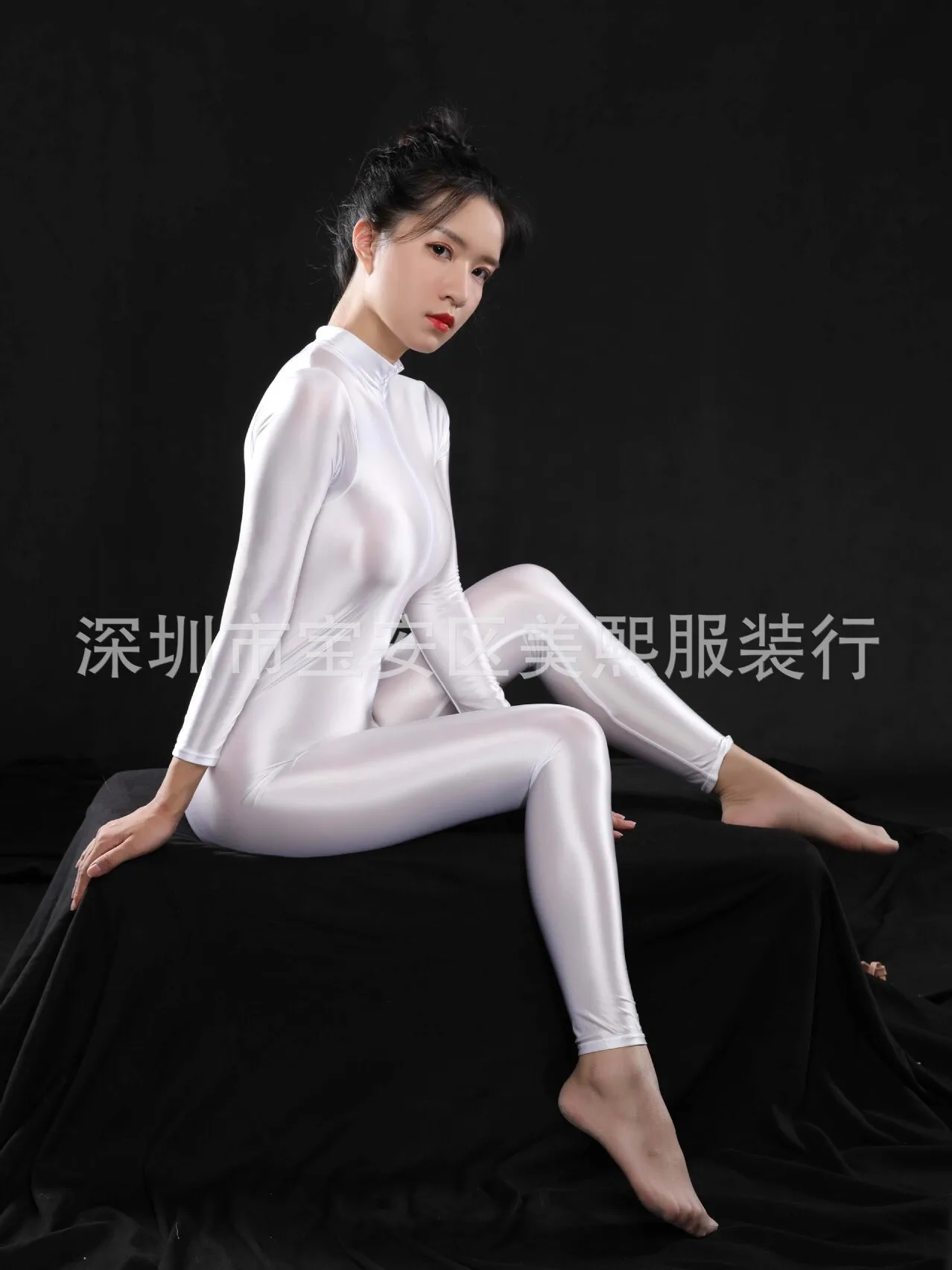 Восемь цветов глянцевые гладкие шелковые брюки с длинными рукавами комбинезон