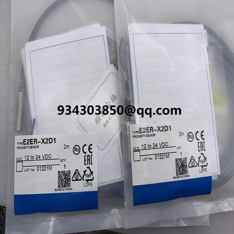 100% новый датчик E2ER-X7D1 E2ER-X2D1 E2ER-X2D2 E2ER-X3D1 E2ER-X3D2 E2ER-X7D2 В наличии