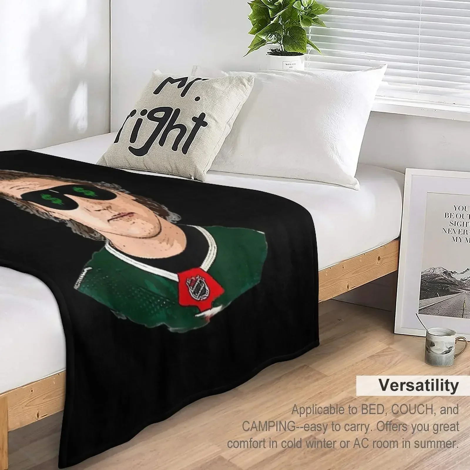 Декоративное одеяло Dolla Bill Kirill Kaprizov одеяла для ребенка самые мягкие декоративные