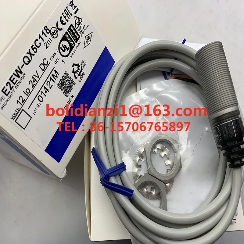 E2EW-QX10B3T18 E2EW-QX10C318 В наличии Оригинальный бесконтактный переключатель