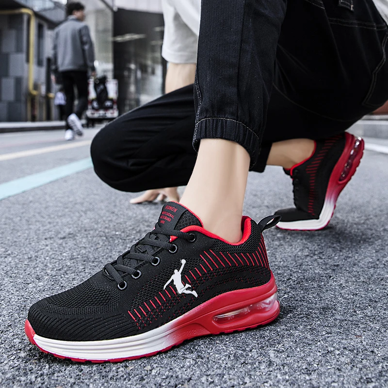 Men Running Shoes Lightweight Cushioning Outdoor sneakers Training Sport Shoes Elastic Fitness Walking Shoes Tenis Masculino