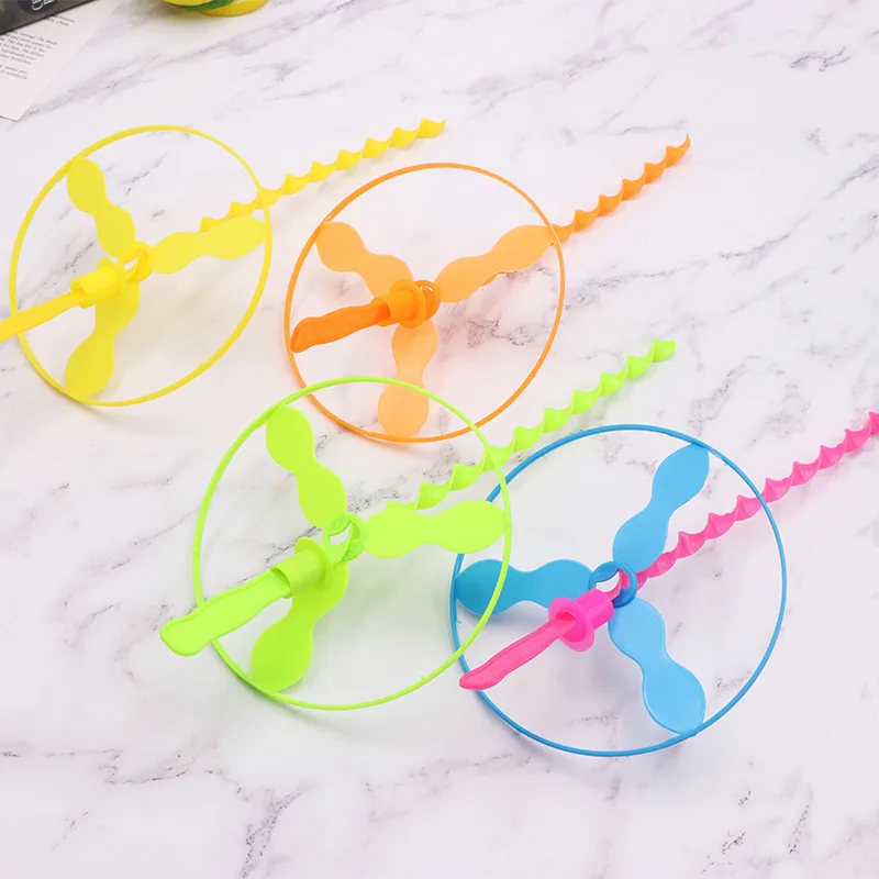 

Разноцветная летающая тарелка для улицы с подсветкой и диском, категория НЛО, игрушки, детские пластиковые классические игрушки, детский подарок