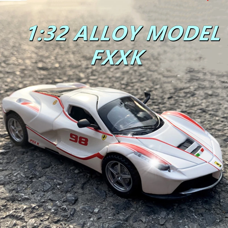 Модель спортивного автомобиля из сплава Laferrari FXXK 1:32 Литые и игрушечные