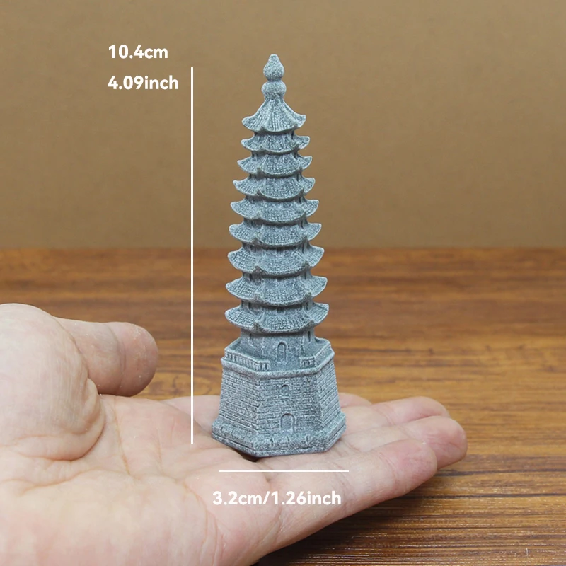 

Миниатюрная каменная башня из песчаника