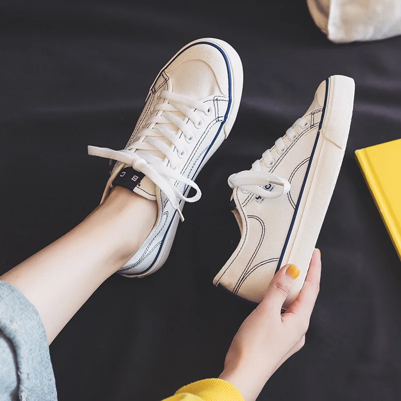 

Women White Sneakers Fashion Classic Canvas Shoes Flat Ladies Vulcanize Light Lace-up Causal Sports Zapatos Mujer