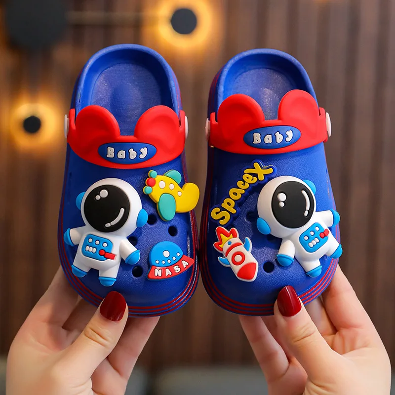 Summer Baotou children's sandals, boys, girls, princesses, cartoons, non-slip, middle and small children's baby beach hole shoes