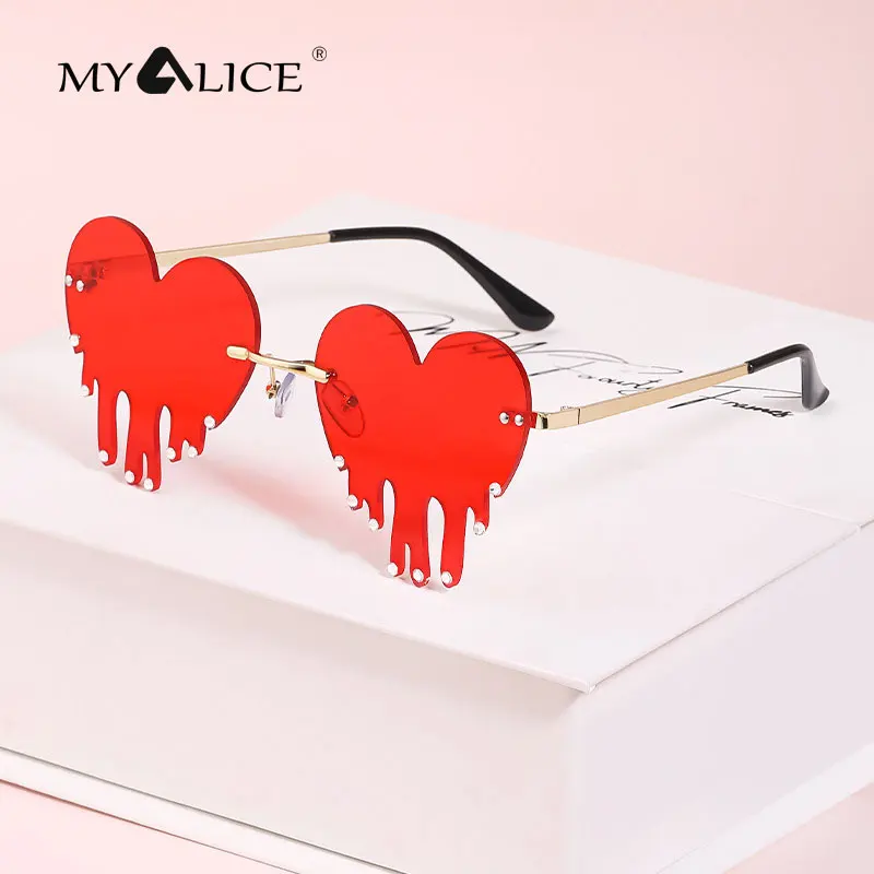 

MYALICE Fashion Women Melt Love Heart Shape Metal Glasses Legs Personality Brand Designer Eyeglasses Gift Party Wholesale UV400