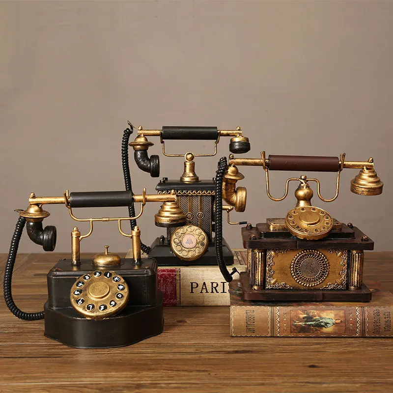 Retro Phone Vintage Hand Set Telephone 19th Century Euro Old Color Desktop Decorative Phone Movies Antique Bronze Mini Furniture