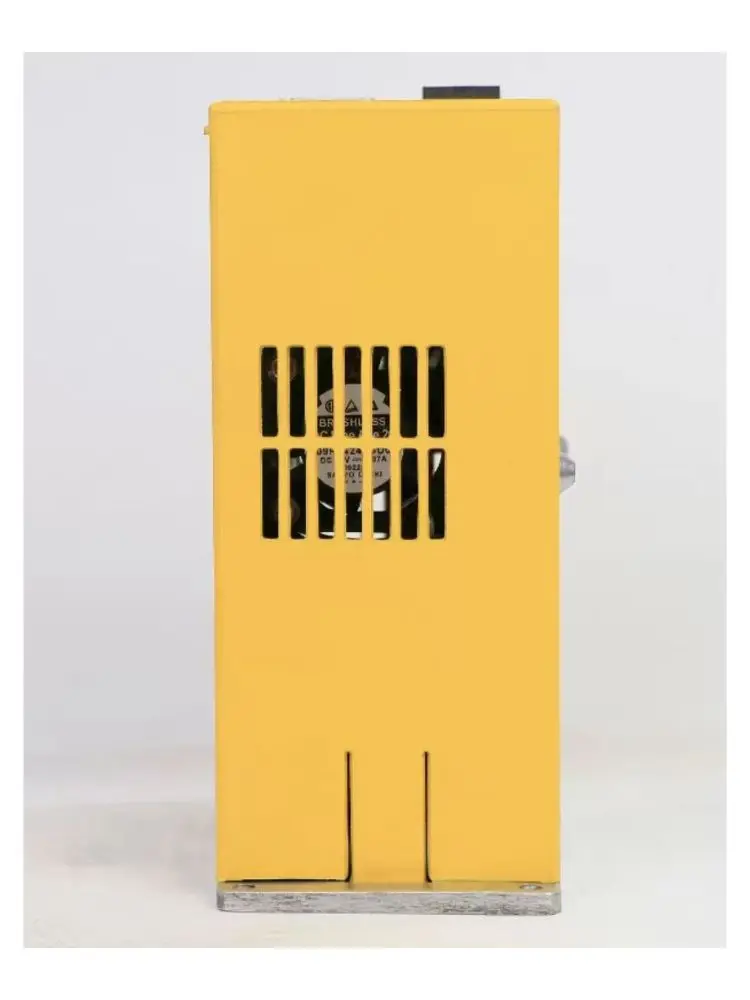 Подержанный привод A06B-6093-H151 протестирован в порядке.