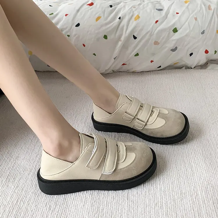 Повседневная женская обувь сабо на платформе и низком каблуке Modis с круглым