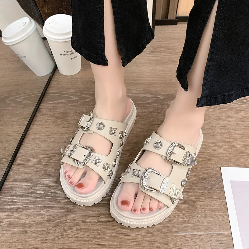 Women's Luxury Brand Slippers 2023 Summer Fashion Metal Buckle Boutique Decoration Wedge Heel Platform Shoes Outer Wear Sandals