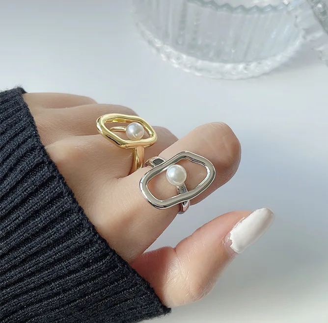 

Punk Gold Silver color Pearl Ring For Women New Fashion Simple France Gold Plated Hollow Geometric Rings Elegant Bridal Jewelry
