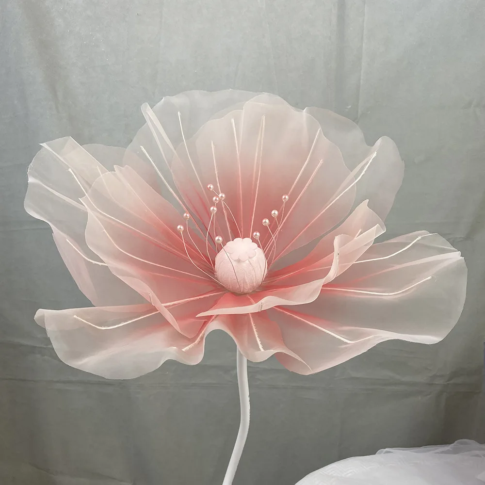 

Искусственный цветок мак из шелковой пряжи 50 см