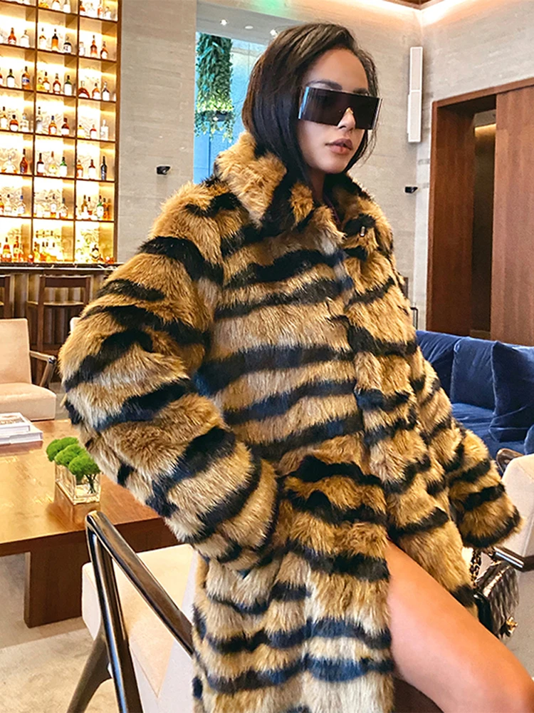 

Women Lapel Faux Tiger Pattern Fur Overcoat Female Casual Loose Coat Lengthened 2022 New Winter Warm Fashion Outdoor Windbreaker