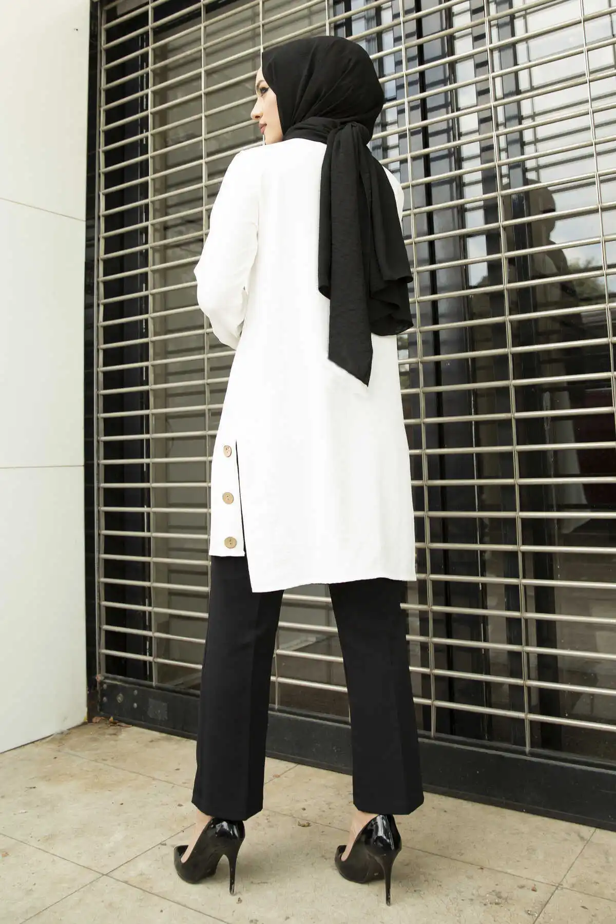 Skirt with Button Detail Aerobin Tunic White